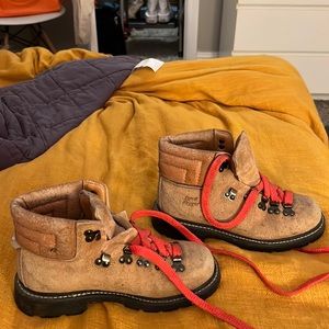 Land Rover tan suede work boots
